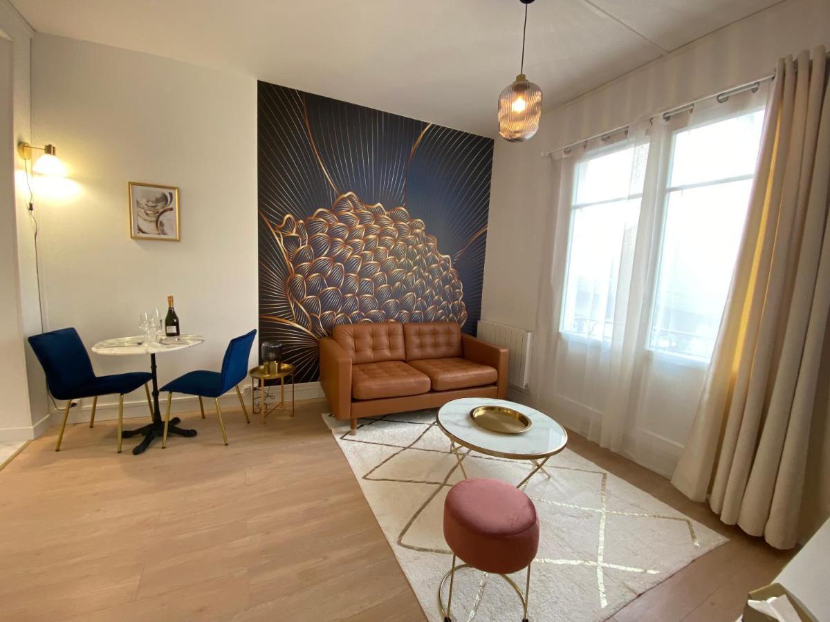 Escapade Romantique: Sauna Et Moments De Plaisir รูออง ภายนอก รูปภาพ